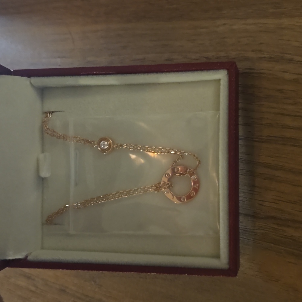 LAST ONE!! "C" FASHION LOVE NECKLACE